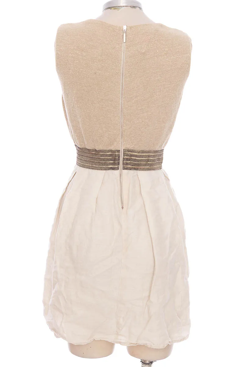 VESTIDO / ENTERIZO COLOR BEIGE  RINASCIMENTO