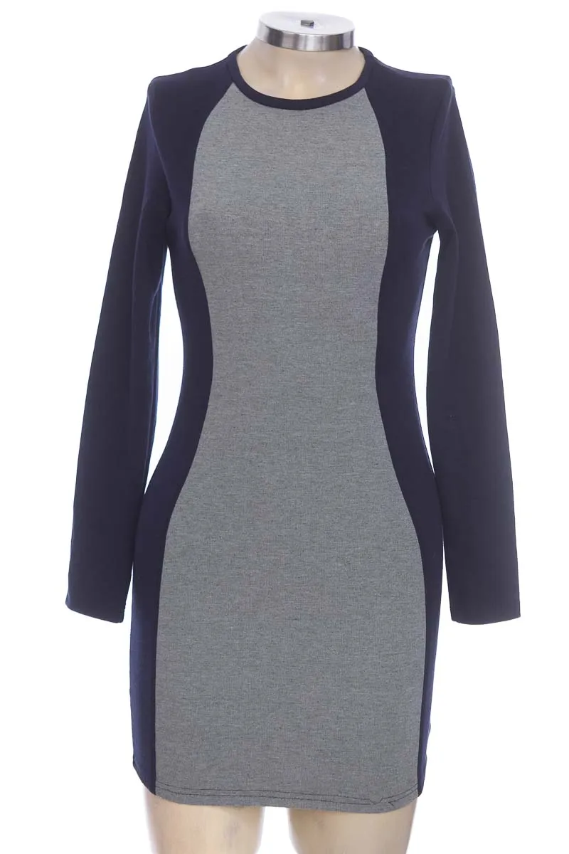 VESTIDO / ENTERIZO COLOR GRIS  CLOSEANDO