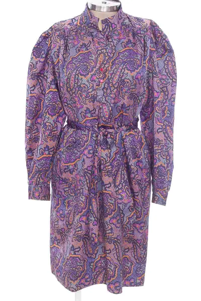 VESTIDO / ENTERIZO COLOR MORADO  CLOSEANDO