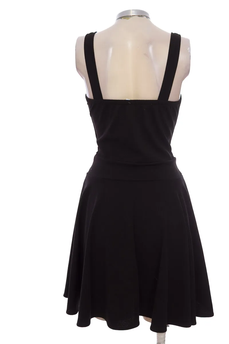 VESTIDO / ENTERIZO COLOR NEGRO  CREACIONES