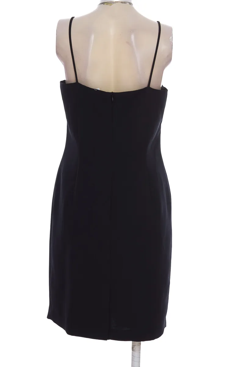 VESTIDO / ENTERIZO COLOR NEGRO  IZAKO