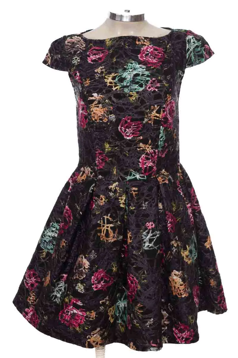 VESTIDO / ENTERIZO COLOR NEGRO  SISLEY