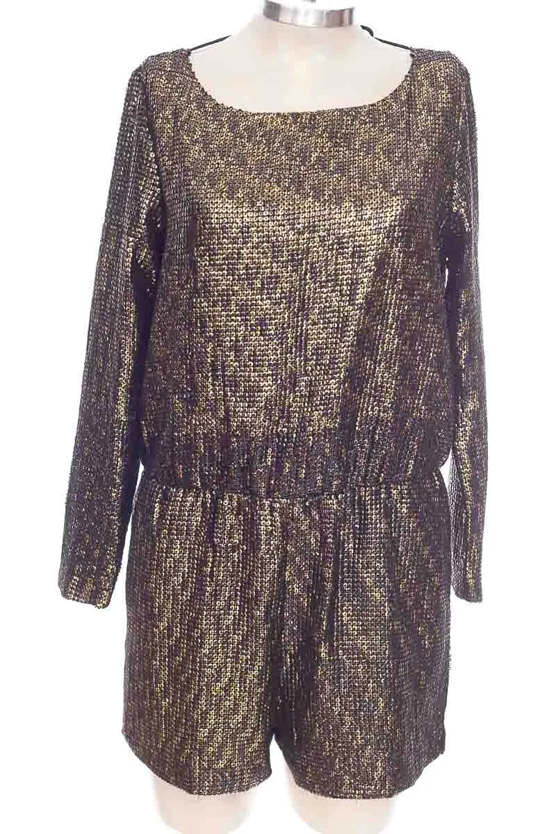VESTIDO / ENTERIZO COLOR NEGRO  ZARA
