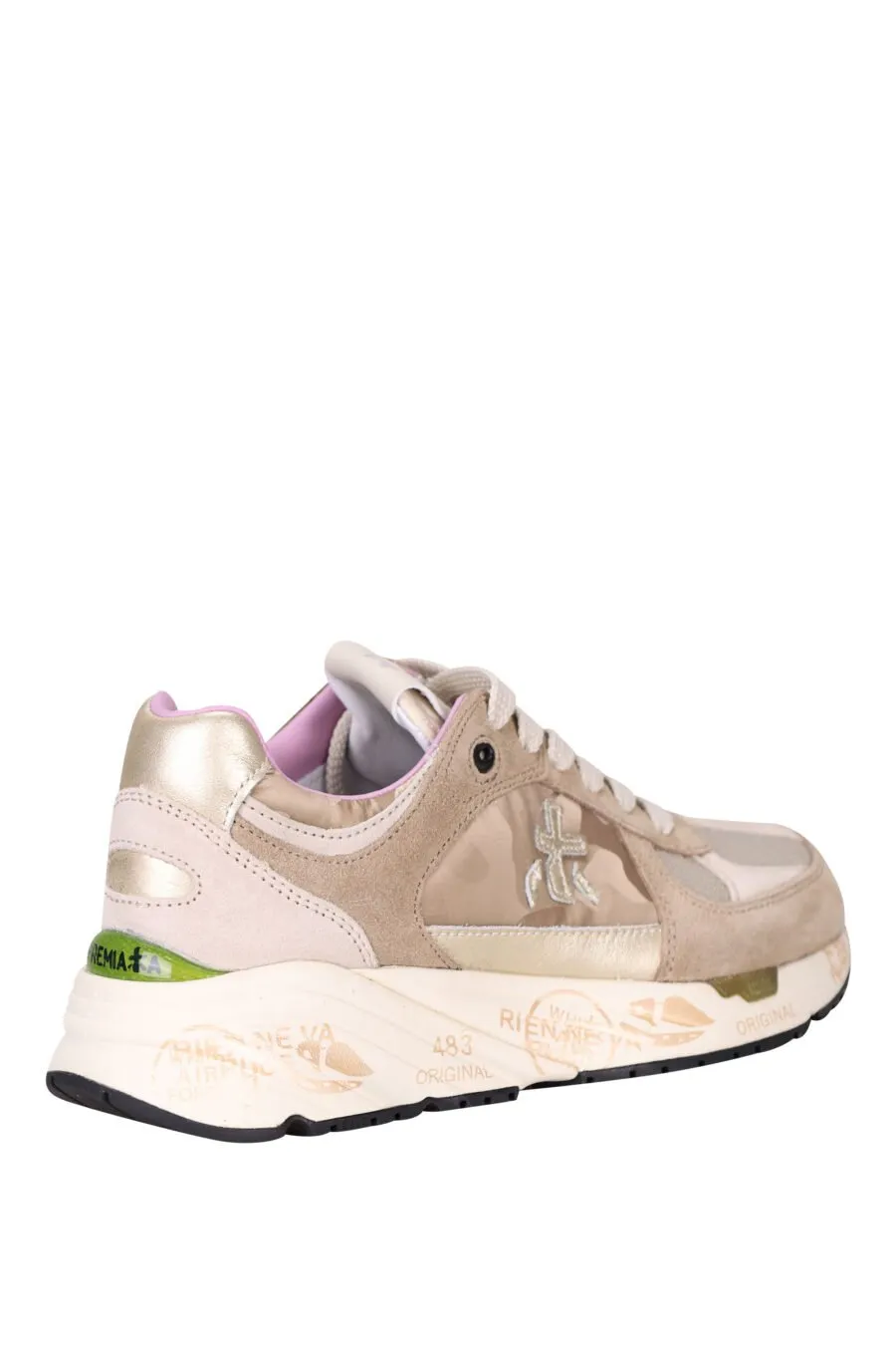 Zapatillas beige con cuentas 