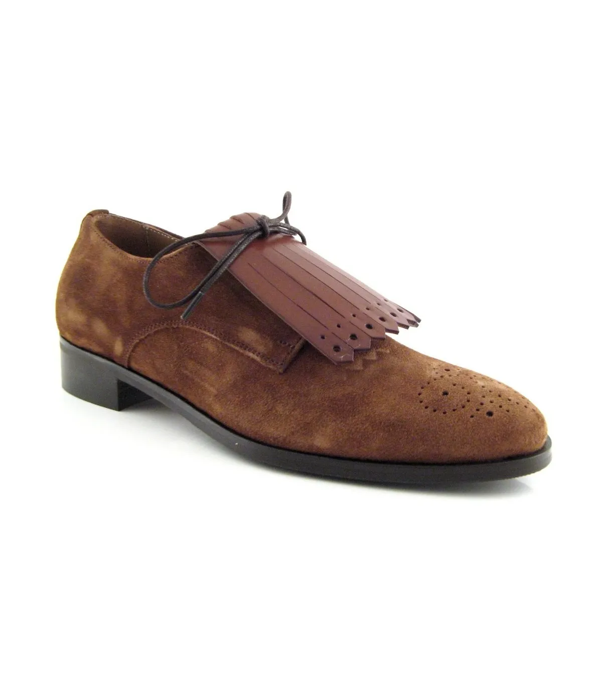 Zapato en velour con flecos