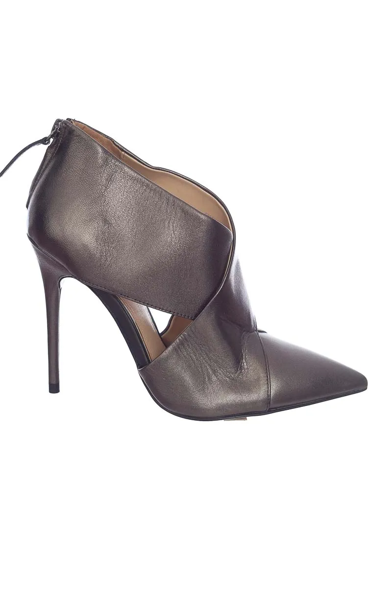 ZAPATOS COLOR GRIS  ZARA